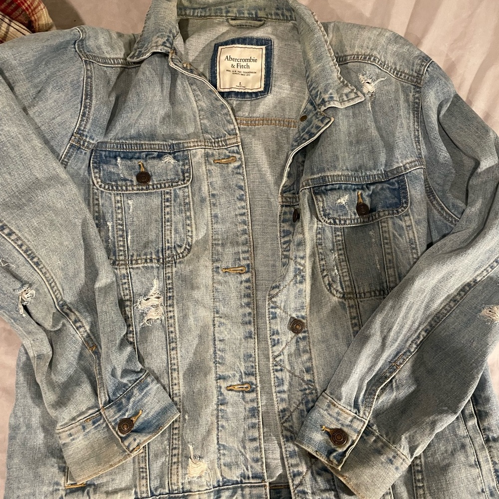 Abercrombie & Fitch Light Wash Denim Jacket